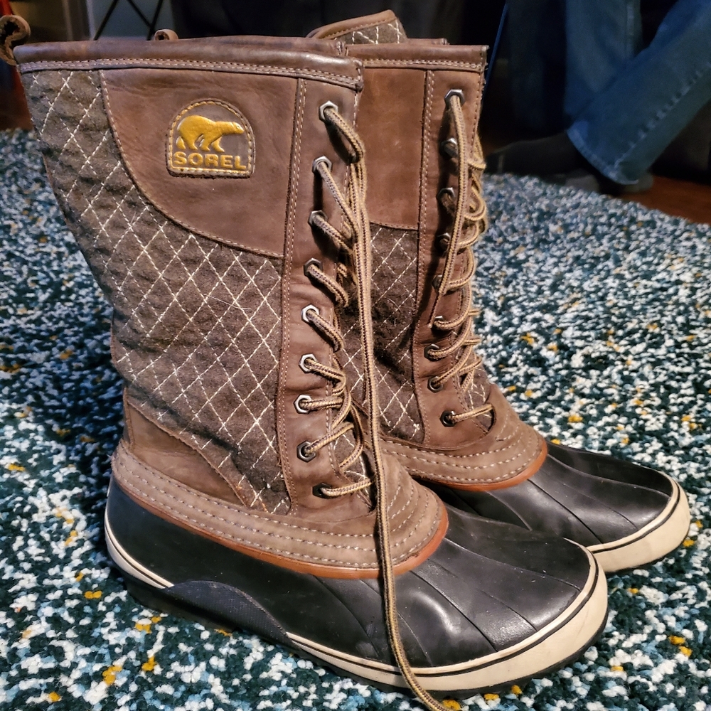 Sorel size 12 boots
